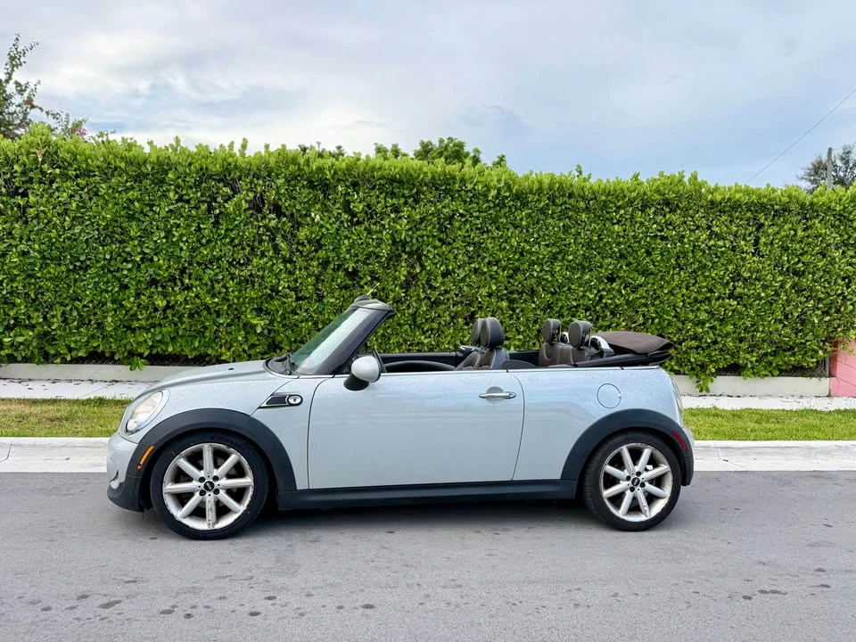 2014 Mini Mini 2nd Gen - Image 4 of 12