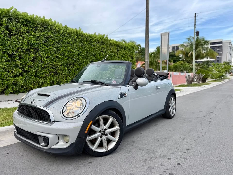 2014 Mini Mini 2nd Gen - Image 3 of 12