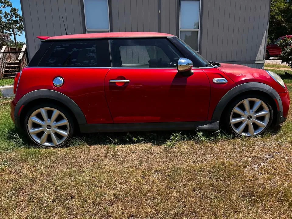 2014 Mini Mini 3rd Gen - Image 9 of 10