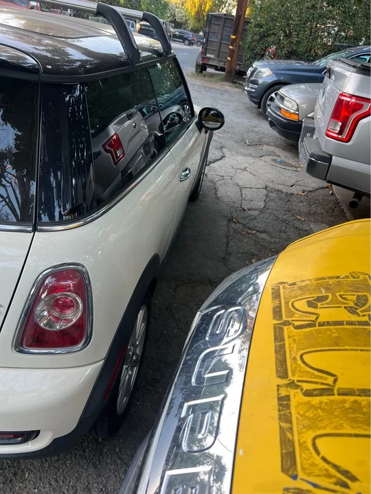2014 Mini Mini 3rd Gen - Image 3 of 10