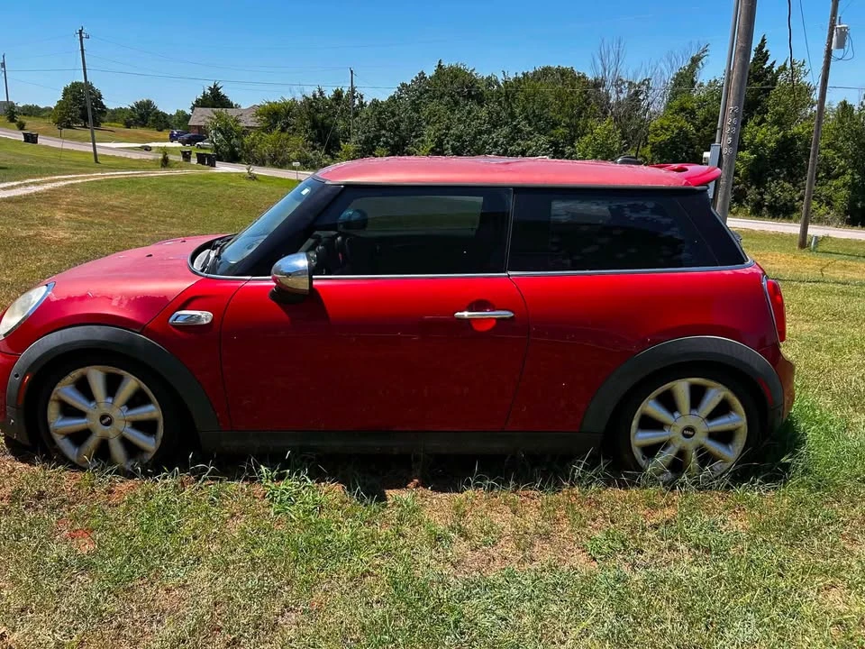 2014 Mini Mini 3rd Gen - Image 2 of 10