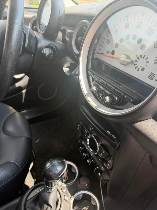 2014 Mini Mini 2nd Gen - Image 3 of 9