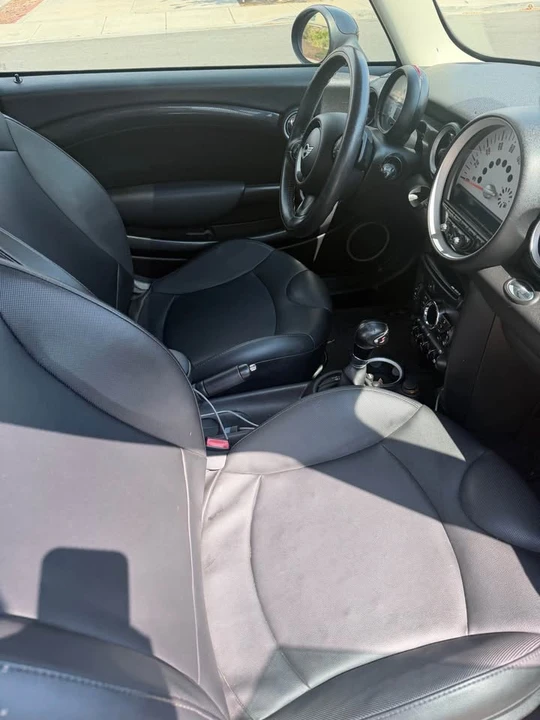 2014 Mini Mini 2nd Gen - Image 8 of 9