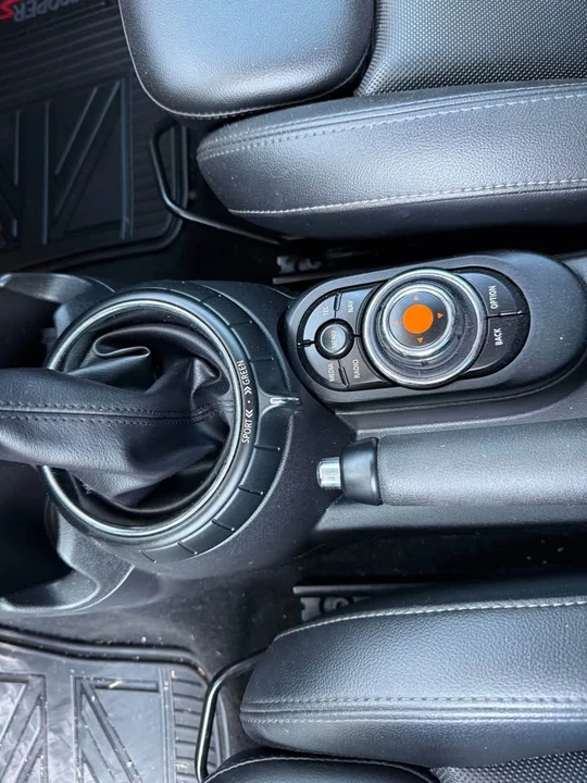 2014 Mini Mini 3rd Gen - Image 11 of 18