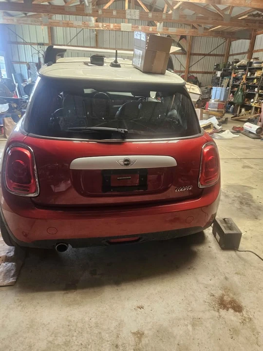 2014 Mini Mini 2nd Gen - Image 3 of 4