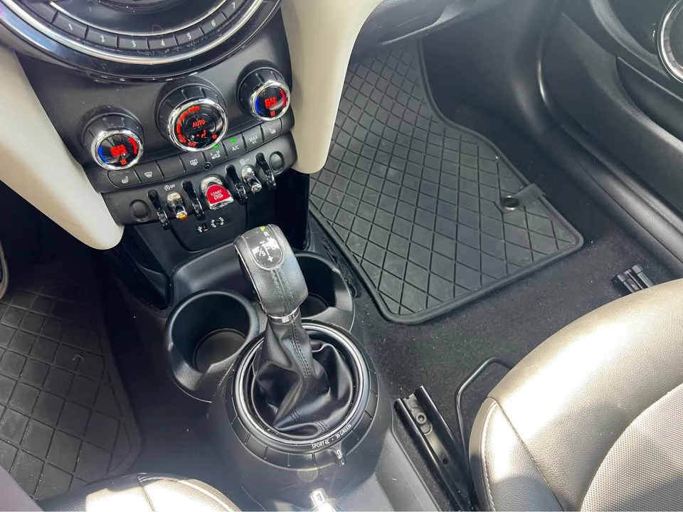 2014 Mini Mini 2nd Gen - Image 13 of 16