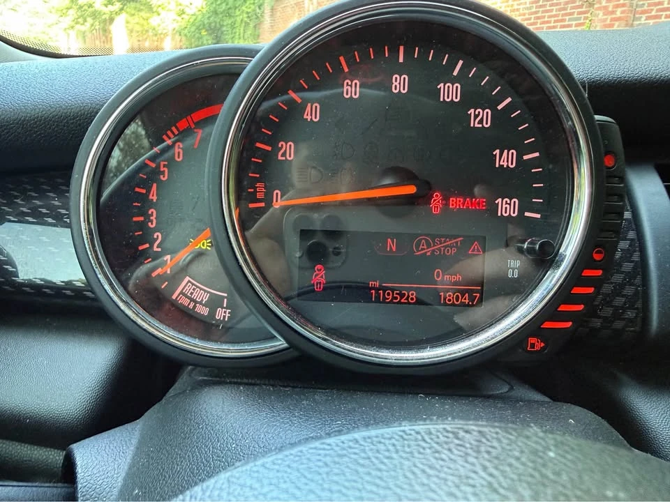 2014 Mini Mini 2nd Gen - Image 2 of 10