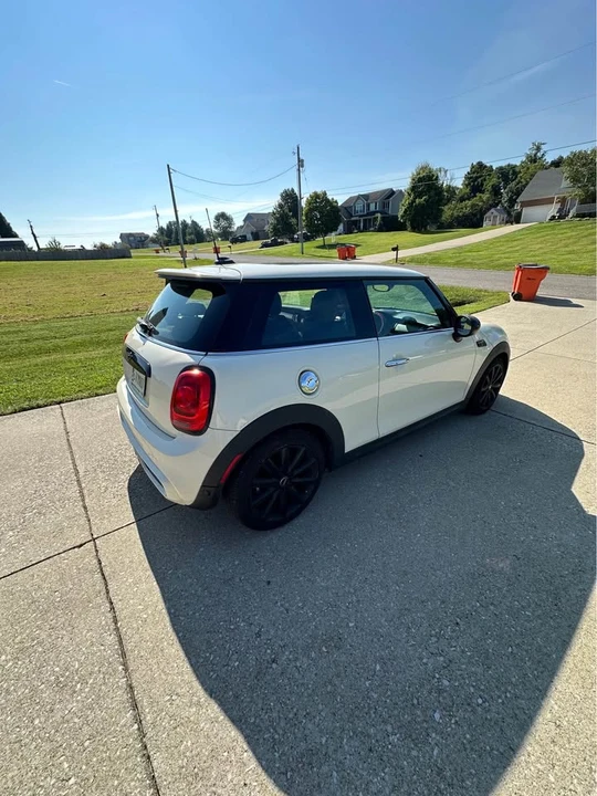 2014 Mini Mini 2nd Gen - Image 5 of 11