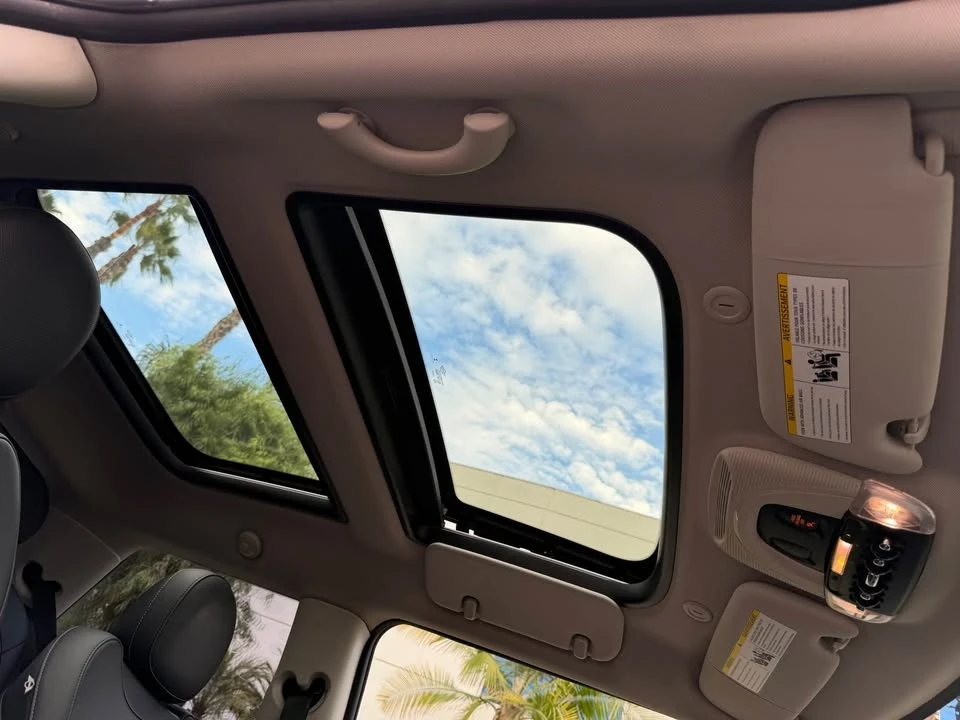 2014 Mini Mini 3rd Gen - Image 15 of 20