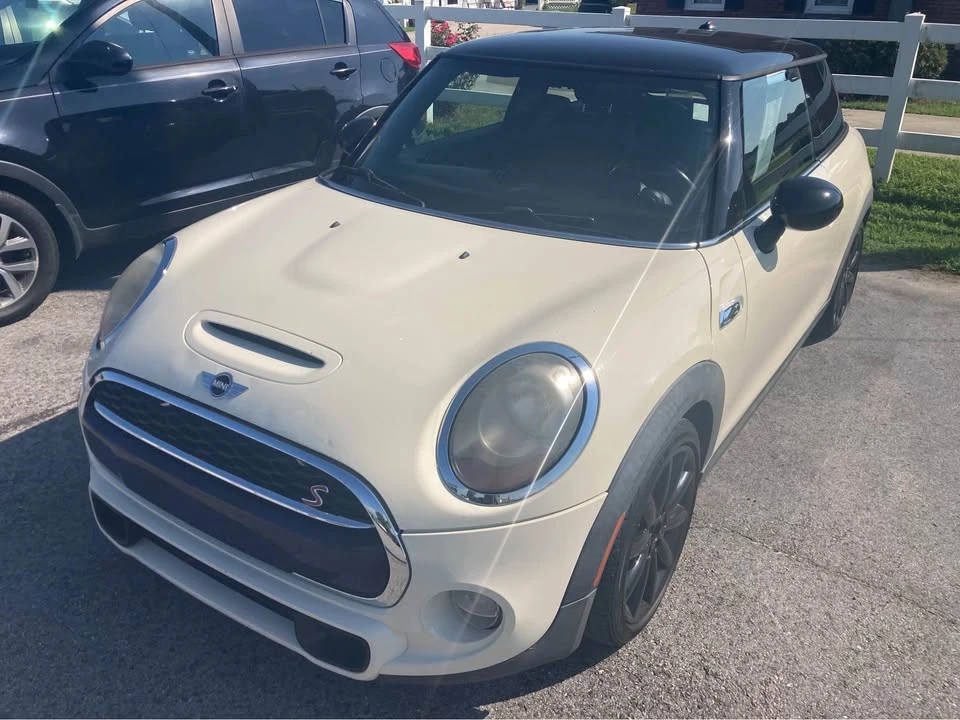 2014 Mini Mini 2nd Gen - Image 2 of 11