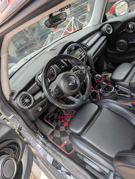 2014 Mini Mini 2nd Gen - Image 6 of 7