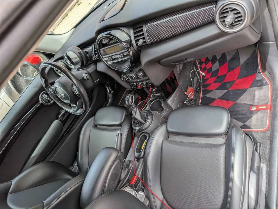 2014 Mini Mini 2nd Gen - Image 7 of 7