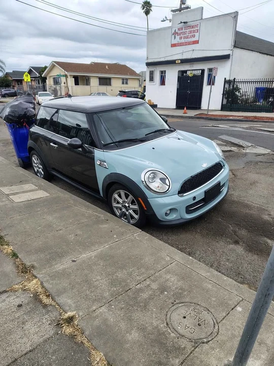 2014 Mini Mini 2nd Gen - Image 4 of 5