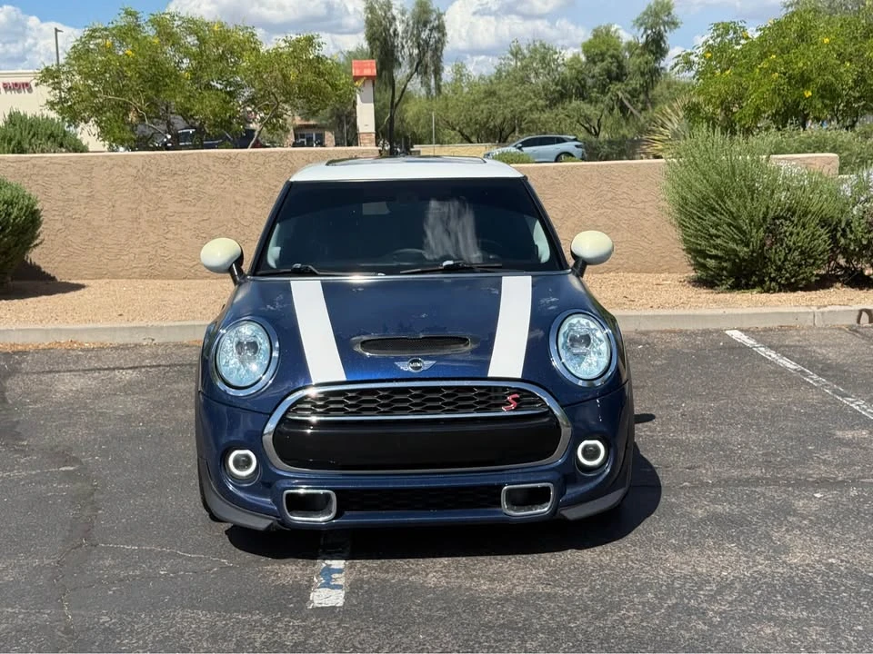 2014 Mini Mini 2nd Gen - Image 2 of 10