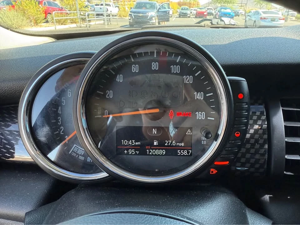 2014 Mini Mini 2nd Gen - Image 9 of 10