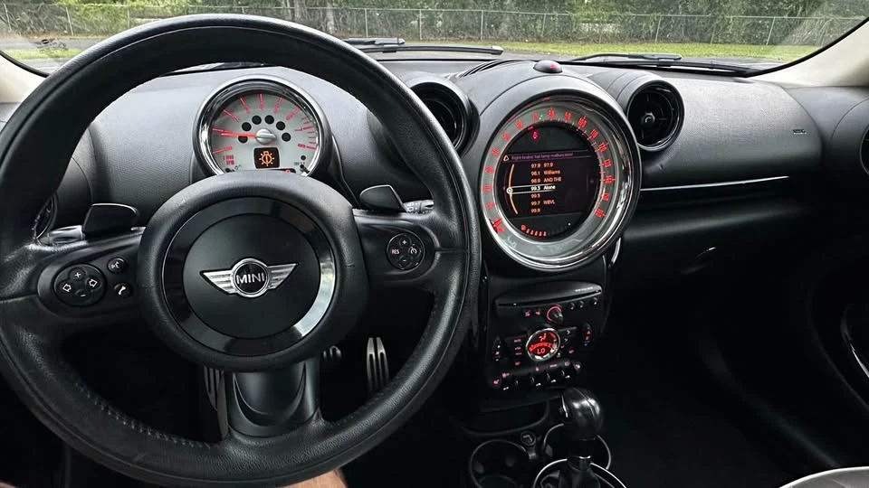 2014 Mini Mini 3rd Gen - Image 7 of 13