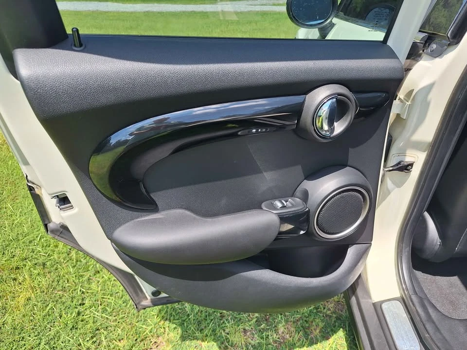 2014 Mini Mini 3rd Gen - Image 13 of 16