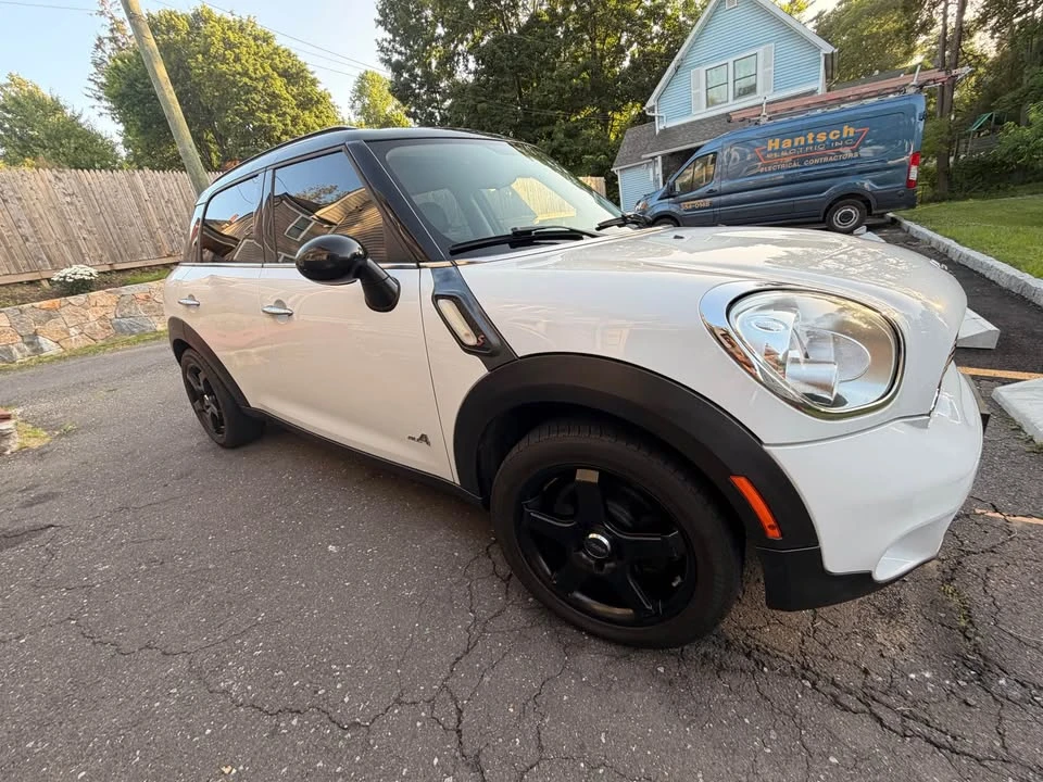 2014 Mini Mini 3rd Gen - Image 2 of 5
