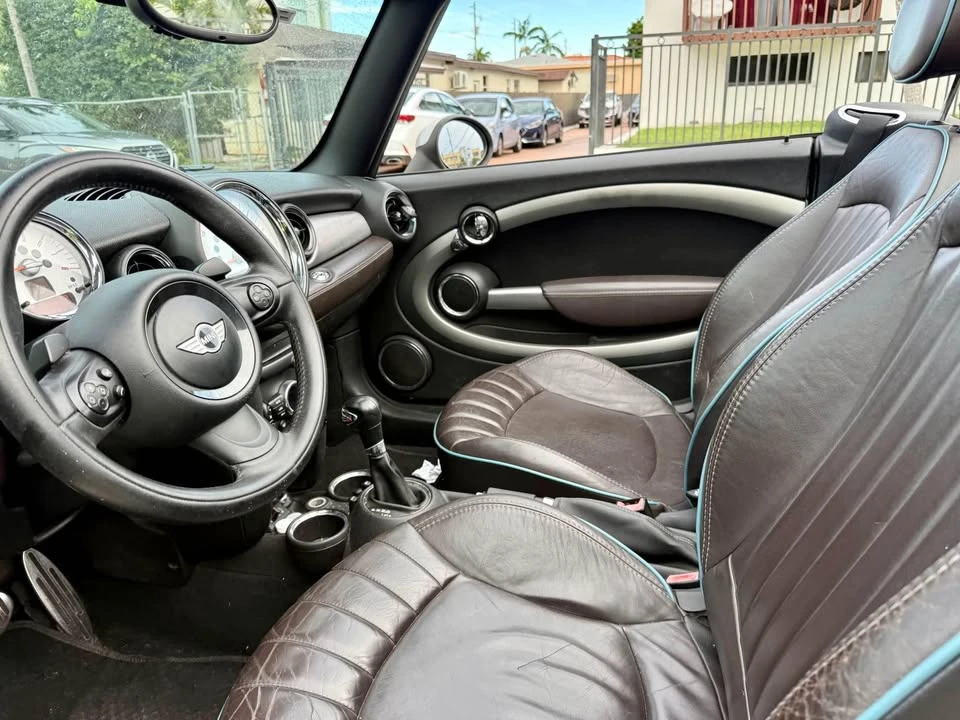2014 Mini Coupe & Roadster - Image 10 of 12