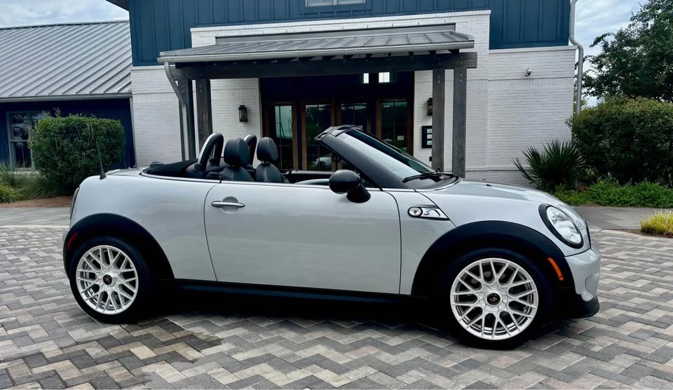 2014 Mini Coupe & Roadster - Image 5 of 15