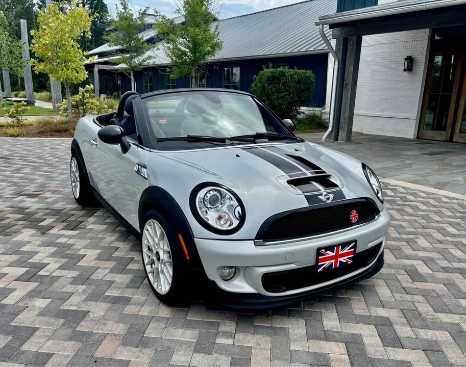 2014 Mini Coupe & Roadster - Image 2 of 15