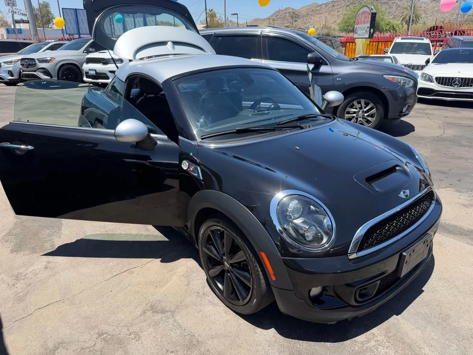 2014 Mini Coupe & Roadster - Image 3 of 5