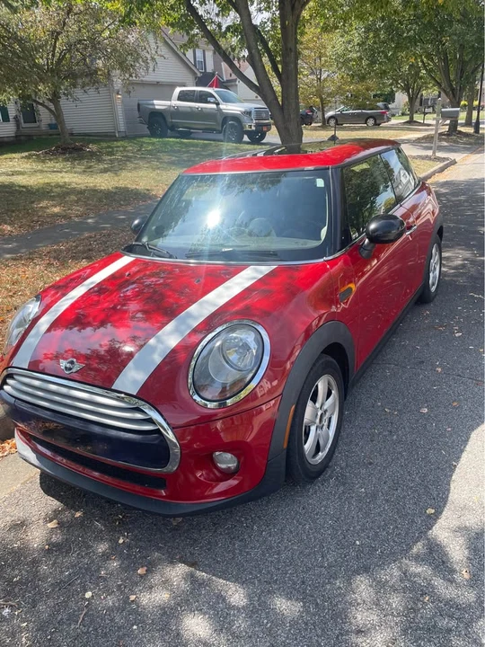 2014 Mini Mini 2nd Gen - Image 3 of 11