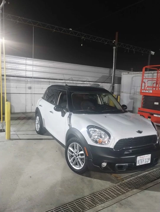 2014 Mini Mini 2nd Gen - Image 4 of 10