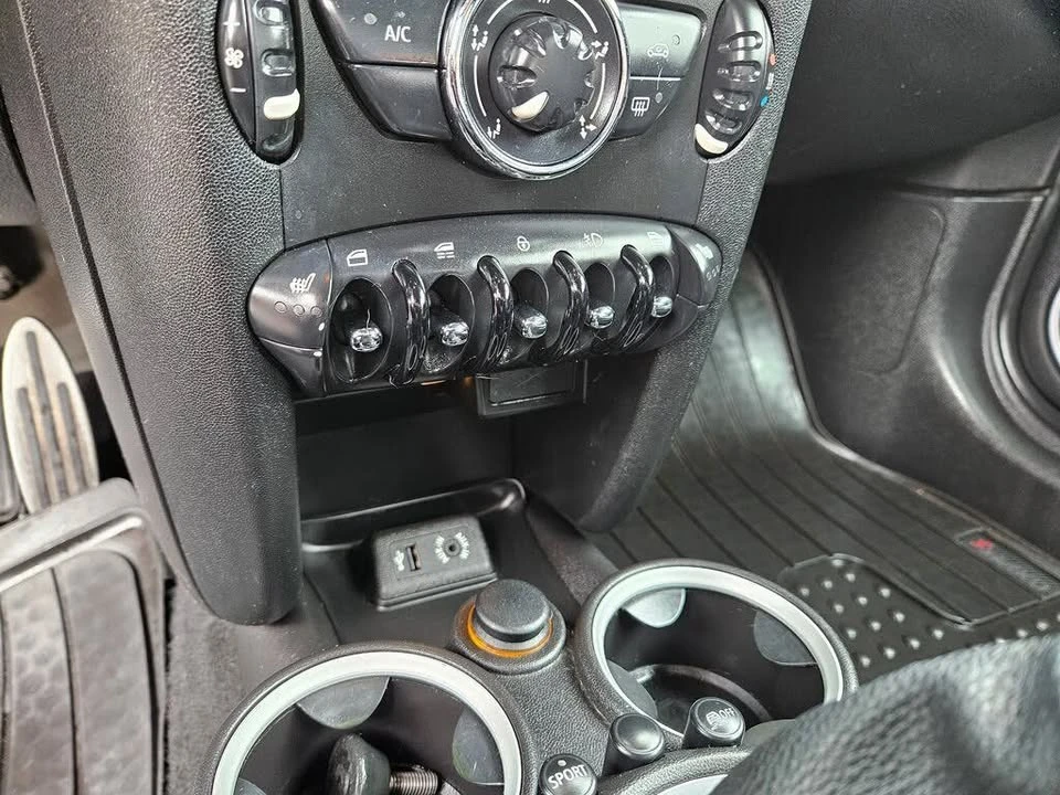 2014 Mini Mini 2nd Gen - Image 19 of 20