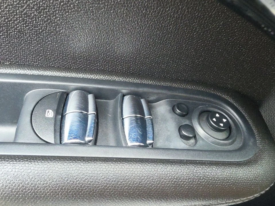 2014 Mini Countryman 1st Gen - Image 19 of 20
