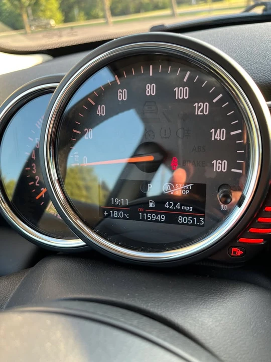 2014 Mini Mini Cooper S 3rd Gen - Image 9 of 19