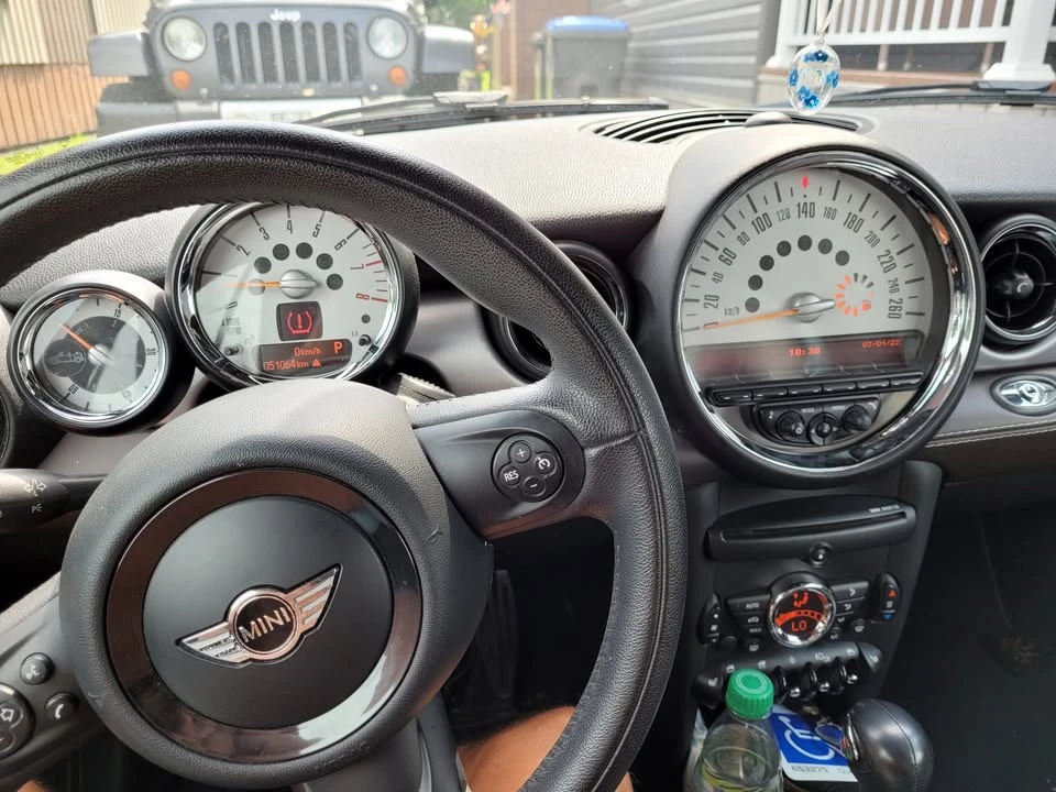 2014 Mini Mini 2nd Gen - Image 8 of 8