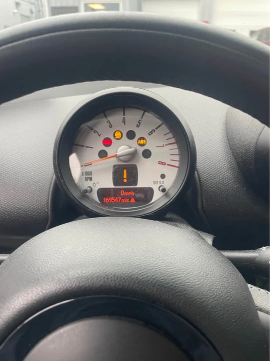 2014 Mini Countryman 1st Gen - Image 3 of 4