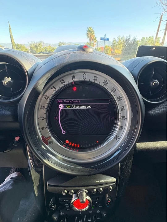 2014 Mini Countryman 1st Gen - Image 8 of 10