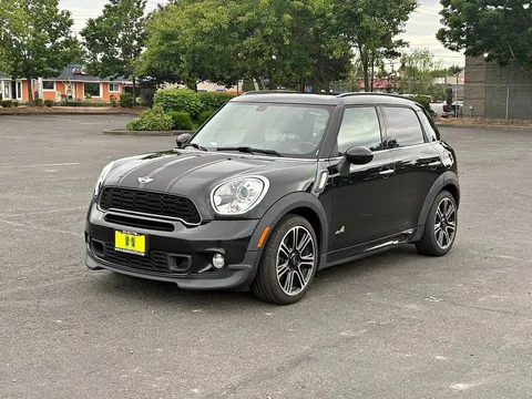 2014 MINI Countryman Classic Cooper S Hatchback 4D