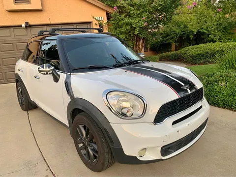 2014 MINI Countryman Classic Cooper S Hatchback 4D