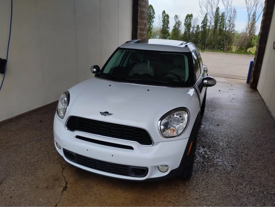 2014 Mini Countryman 1st Gen - Image 2 of 12
