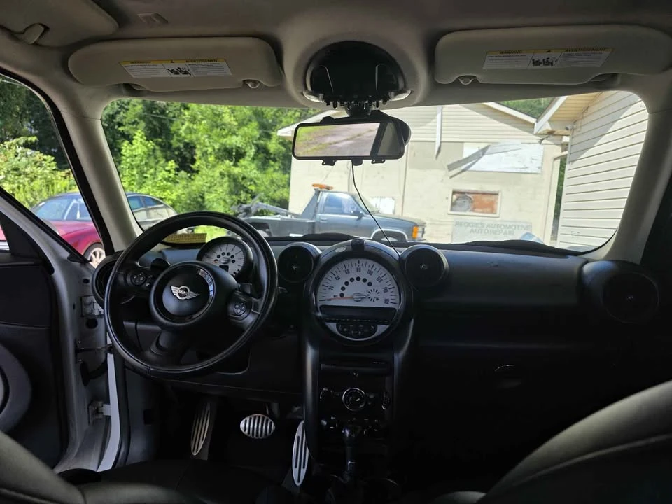 2014 Mini Countryman 1st Gen - Image 9 of 13