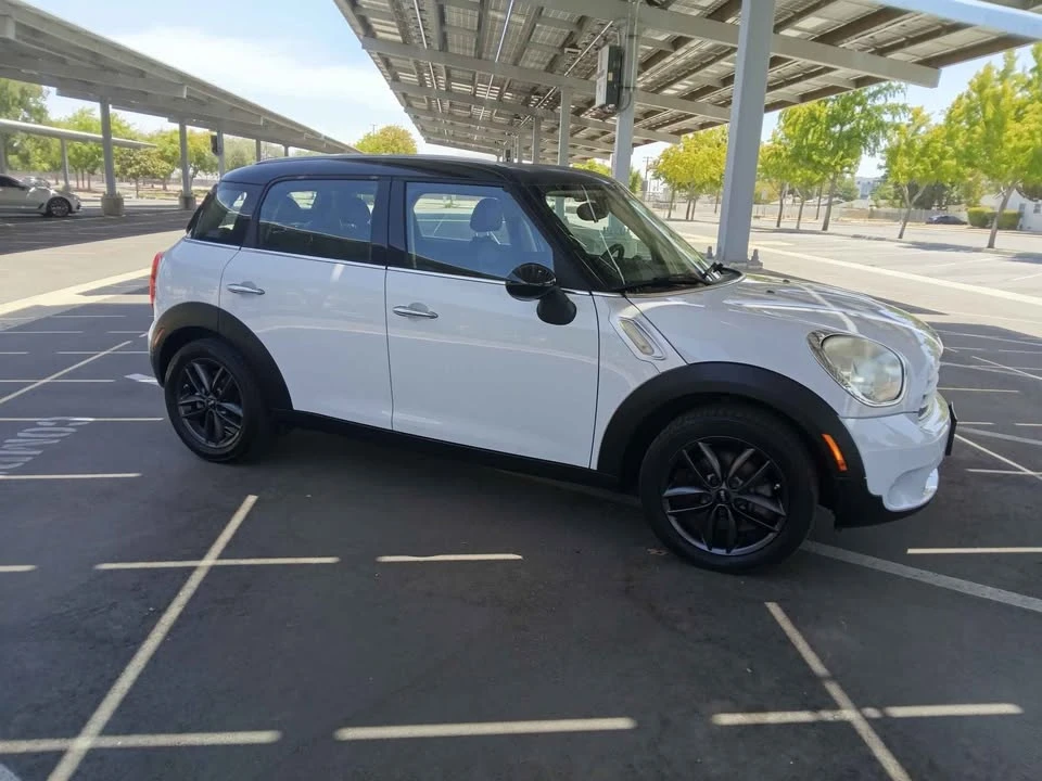 2014 Mini Countryman 1st Gen - Image 2 of 11