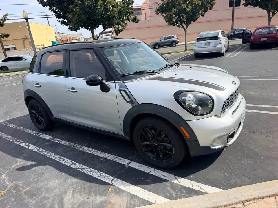 2014 Mini Countryman 1st Gen - Image 3 of 11