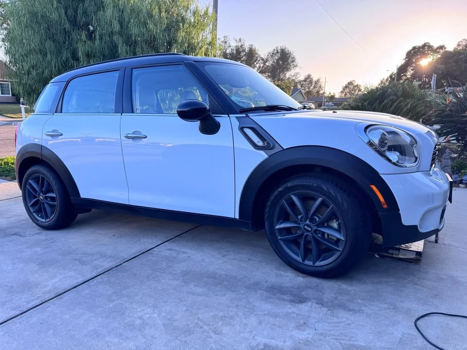 2014 Mini Countryman 1st Gen - Image 2 of 11