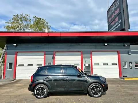 2014 MINI Countryman Cooper S Hatchback 4D