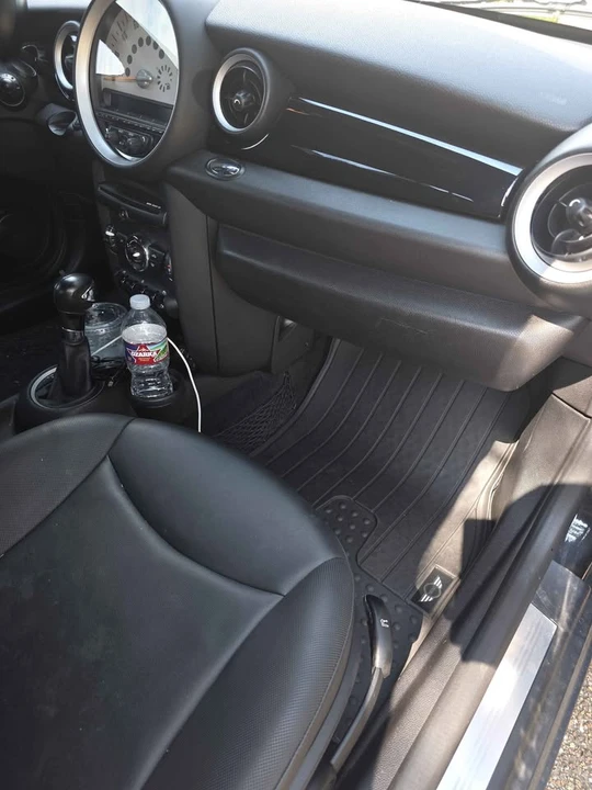 2014 Mini Coupe & Roadster - Image 13 of 19