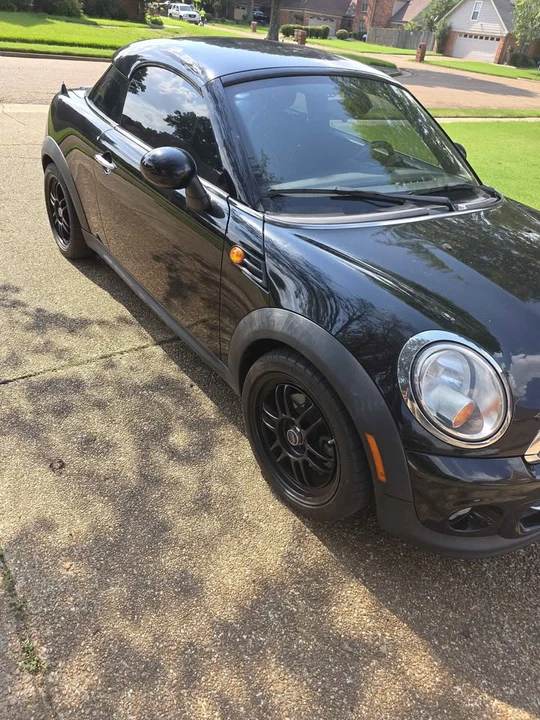 2014 Mini Coupe & Roadster - Image 16 of 19