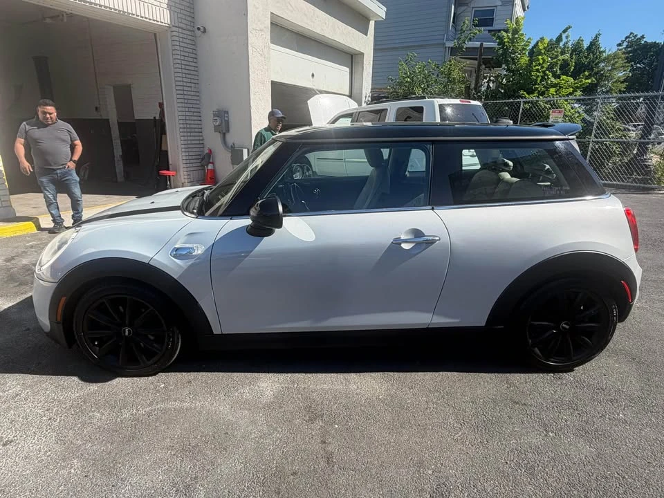 2014 Mini Coupe & Roadster - Image 9 of 13