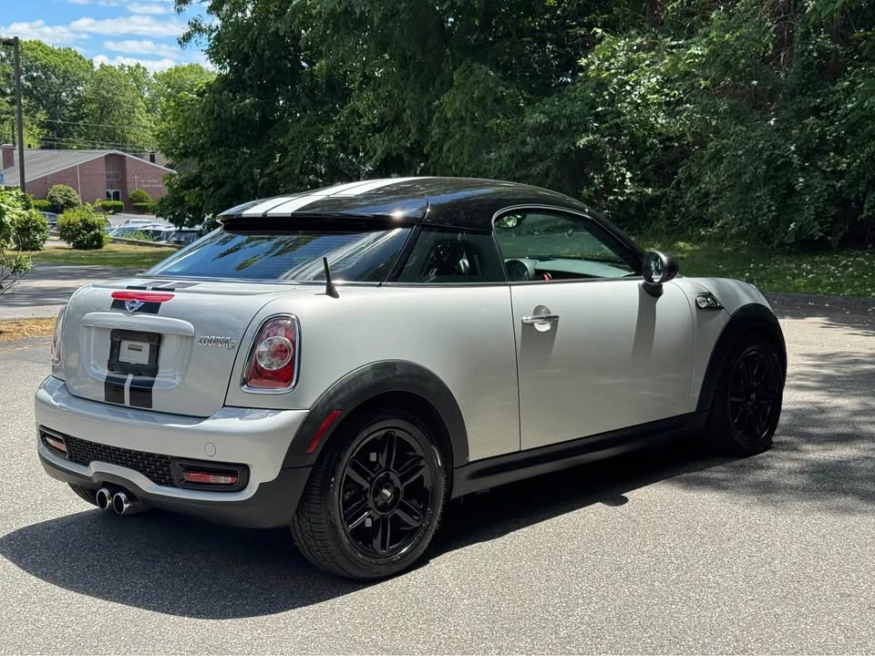 2014 Mini Coupe & Roadster - Image 8 of 20