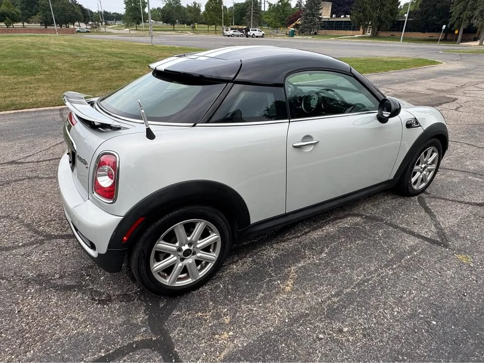 2014 Mini Coupe & Roadster - Image 4 of 9