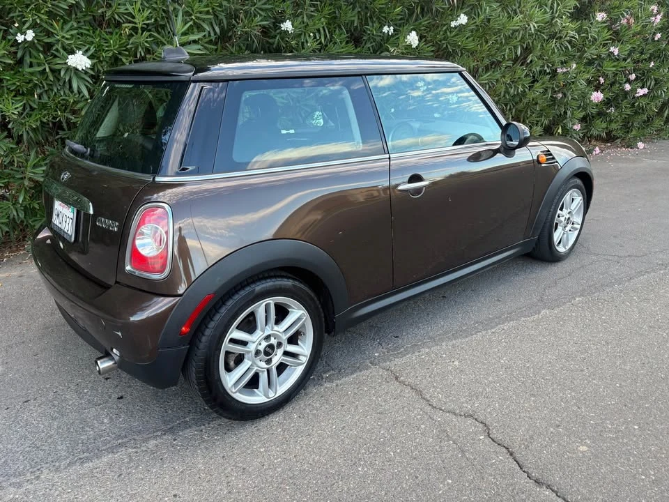 2014 Mini Coupe & Roadster - Image 6 of 9