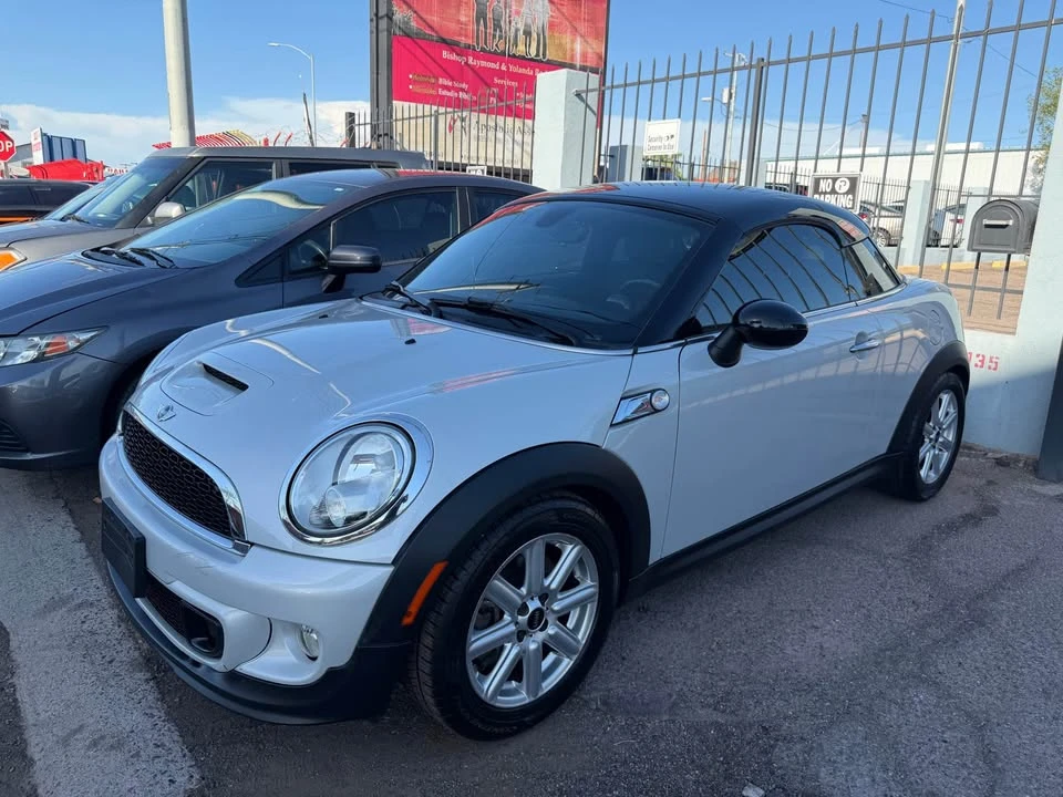 2014 Mini Mini 2nd Gen - Image 3 of 4