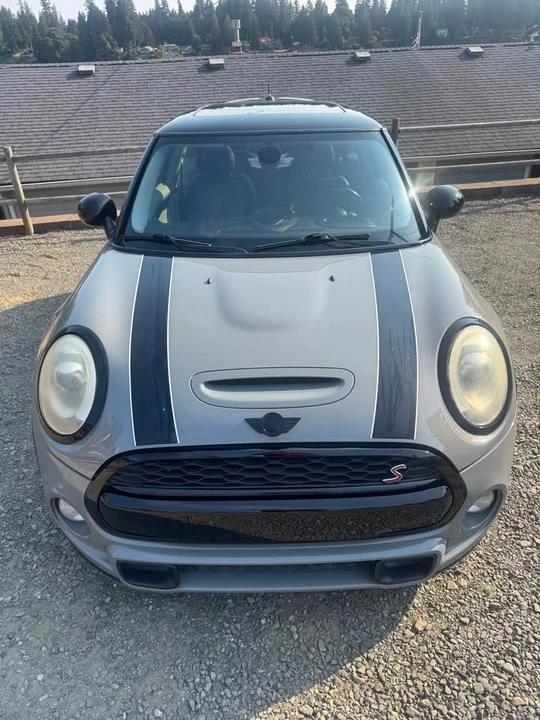 2014 Mini Mini 3rd Gen - Image 2 of 9